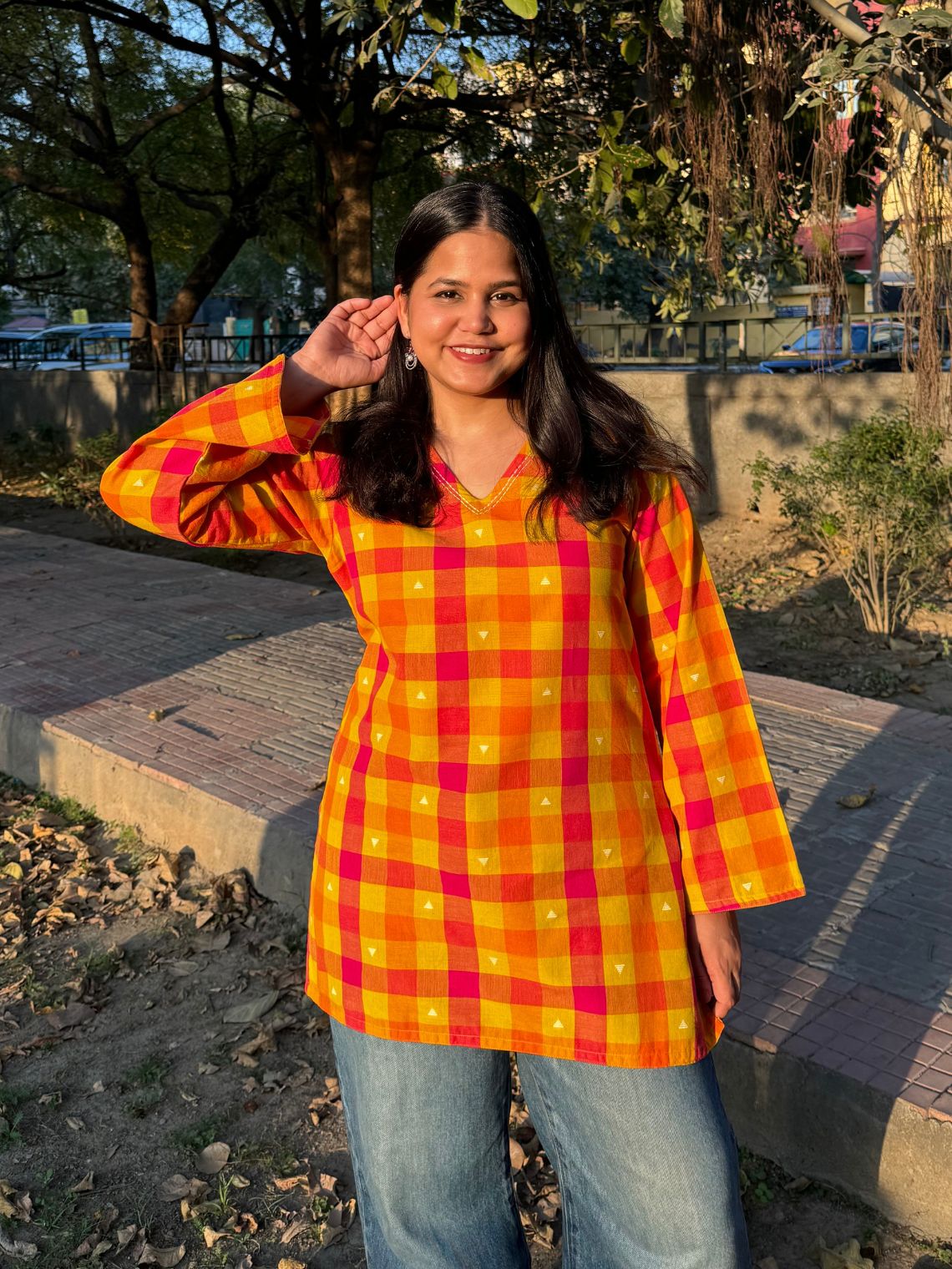 Katha Hand Embroidered Short Cotton Kurti - Chowkhat Lifestyle