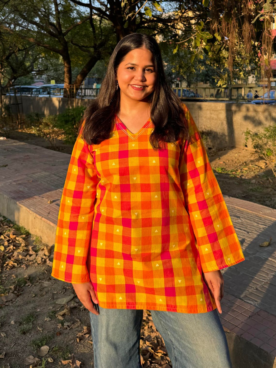 Katha Hand Embroidered Short Cotton Kurti - Chowkhat Lifestyle