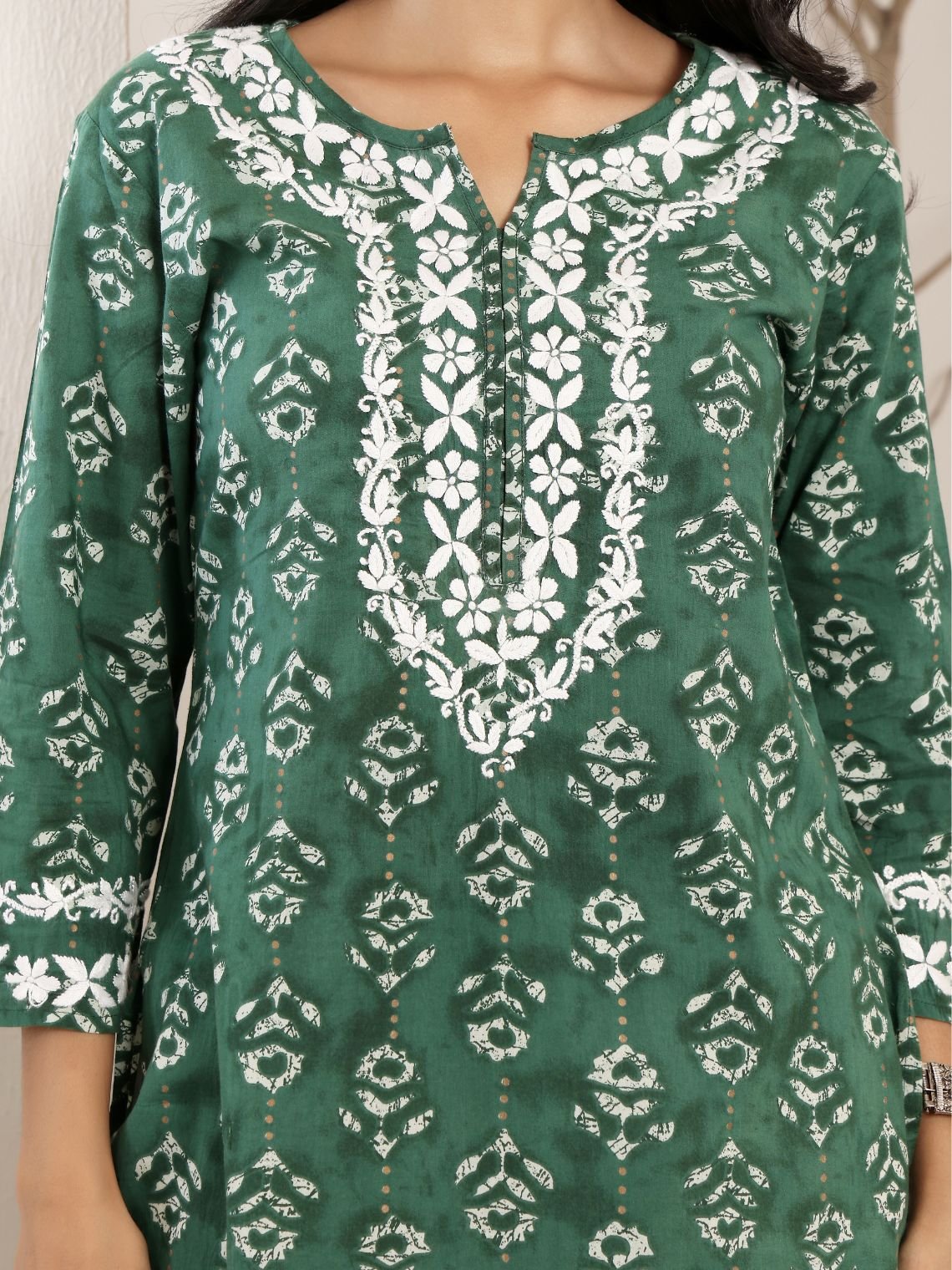 Jiya Hand Printed Cotton Kurti With Hand Embroidered Chikankari - Chowkhat Lifestyle