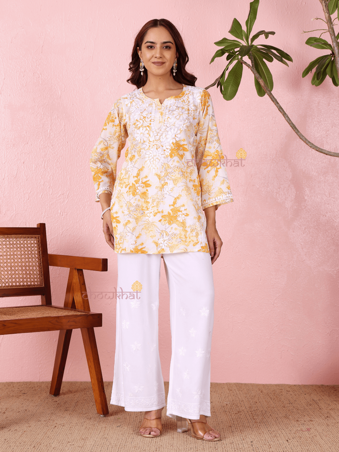Sara Mul Cotton Straight Short Chikankari Kurti - Chowkhat Lifestyle