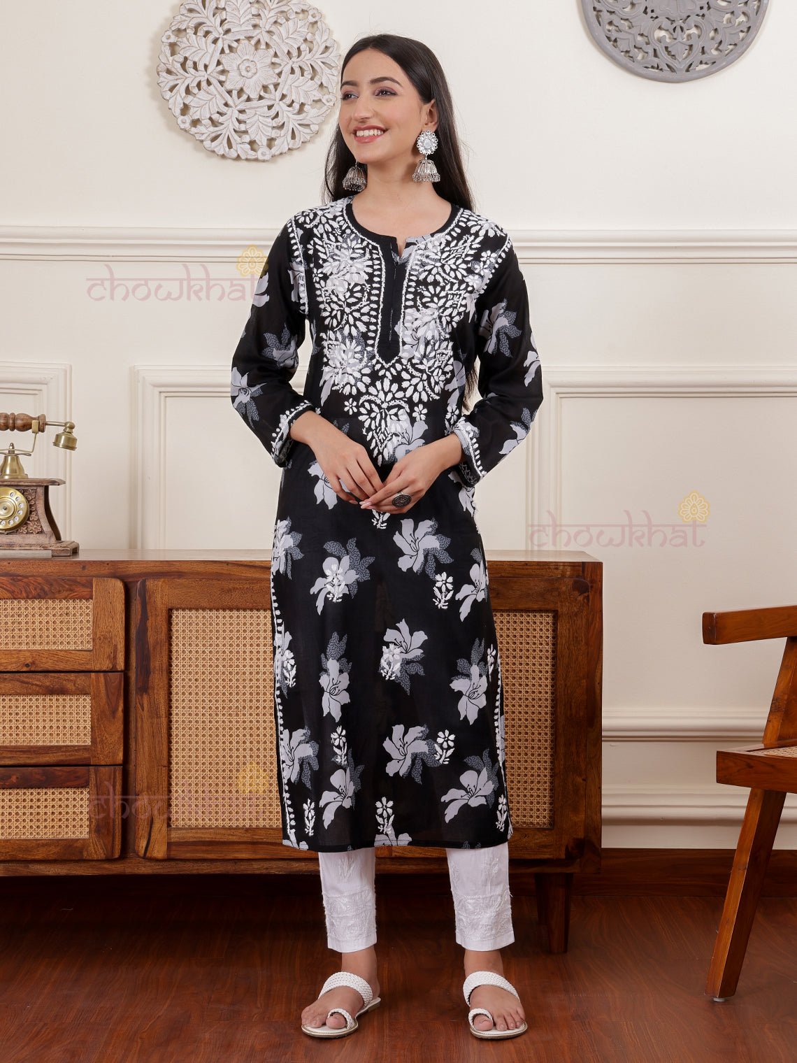 Hayat Mul Cotton Chikankari Kurti - Chowkhat Lifestyle