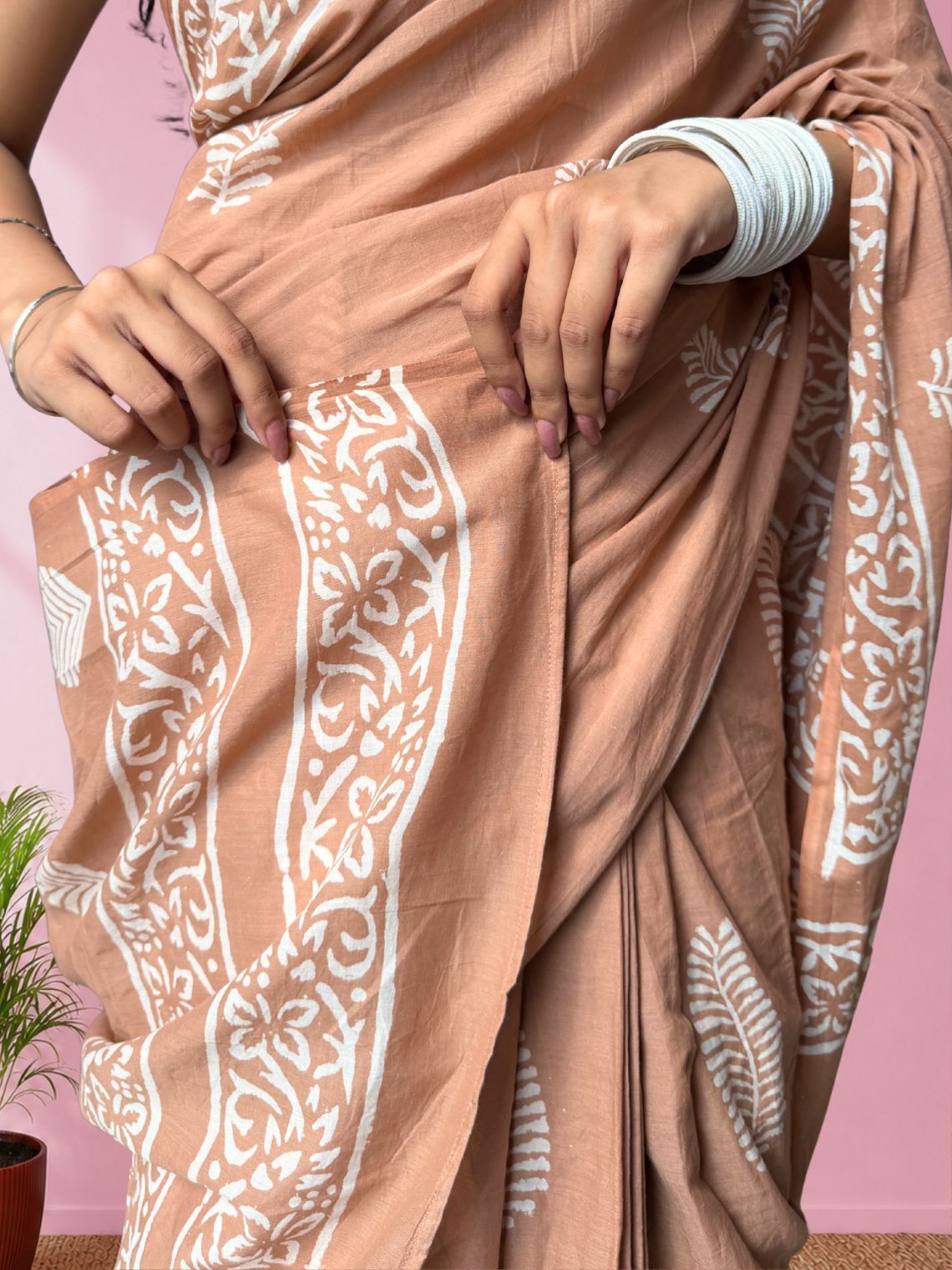 Reet Pre- Draped Hand Block Mul Cotton Saree - Chowkhat Lifestyle