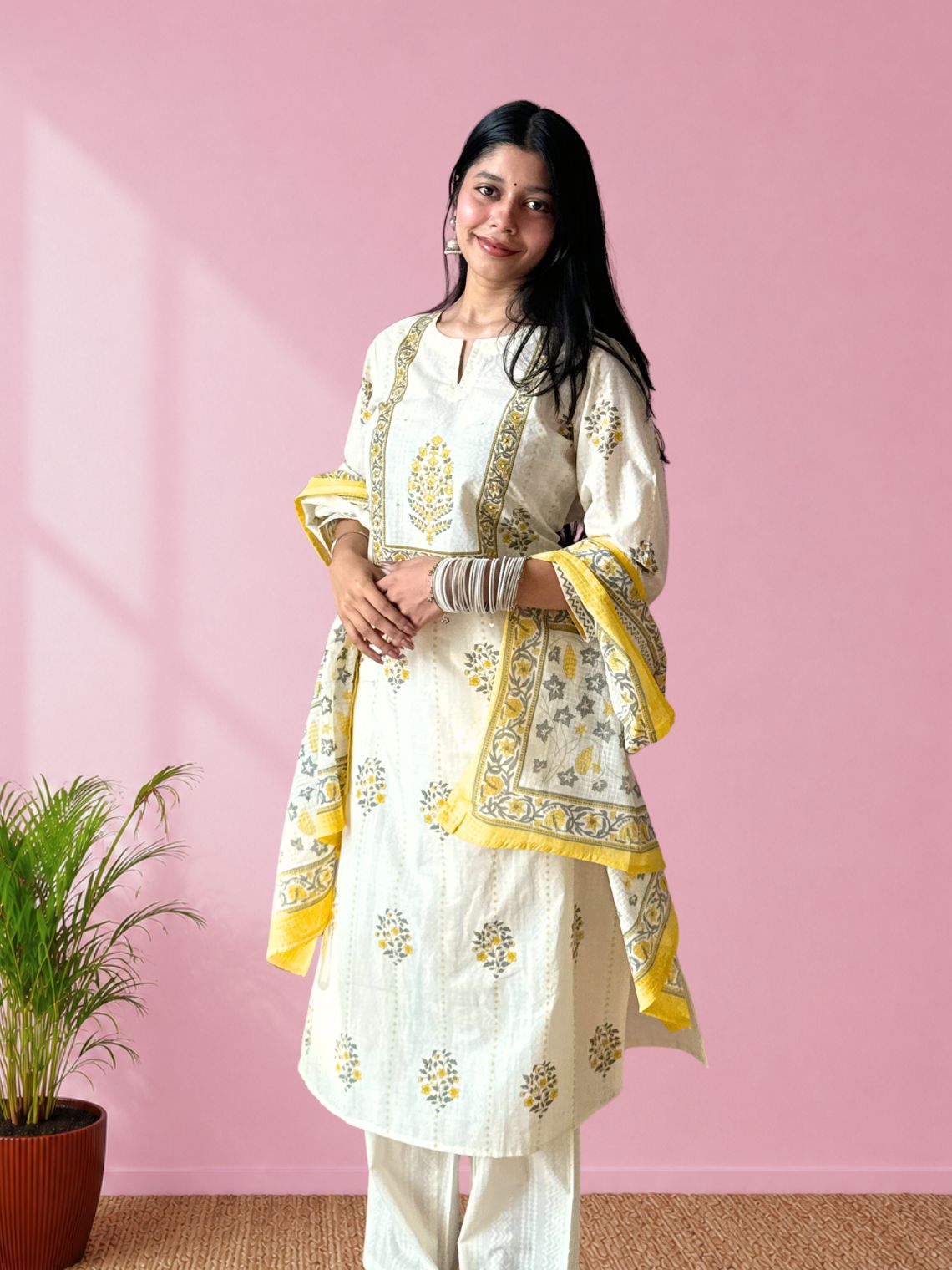 Chaap Hand Block 3 Piece Straight Stitched Suit Set with Handwork - Chowkhat Lifestyle