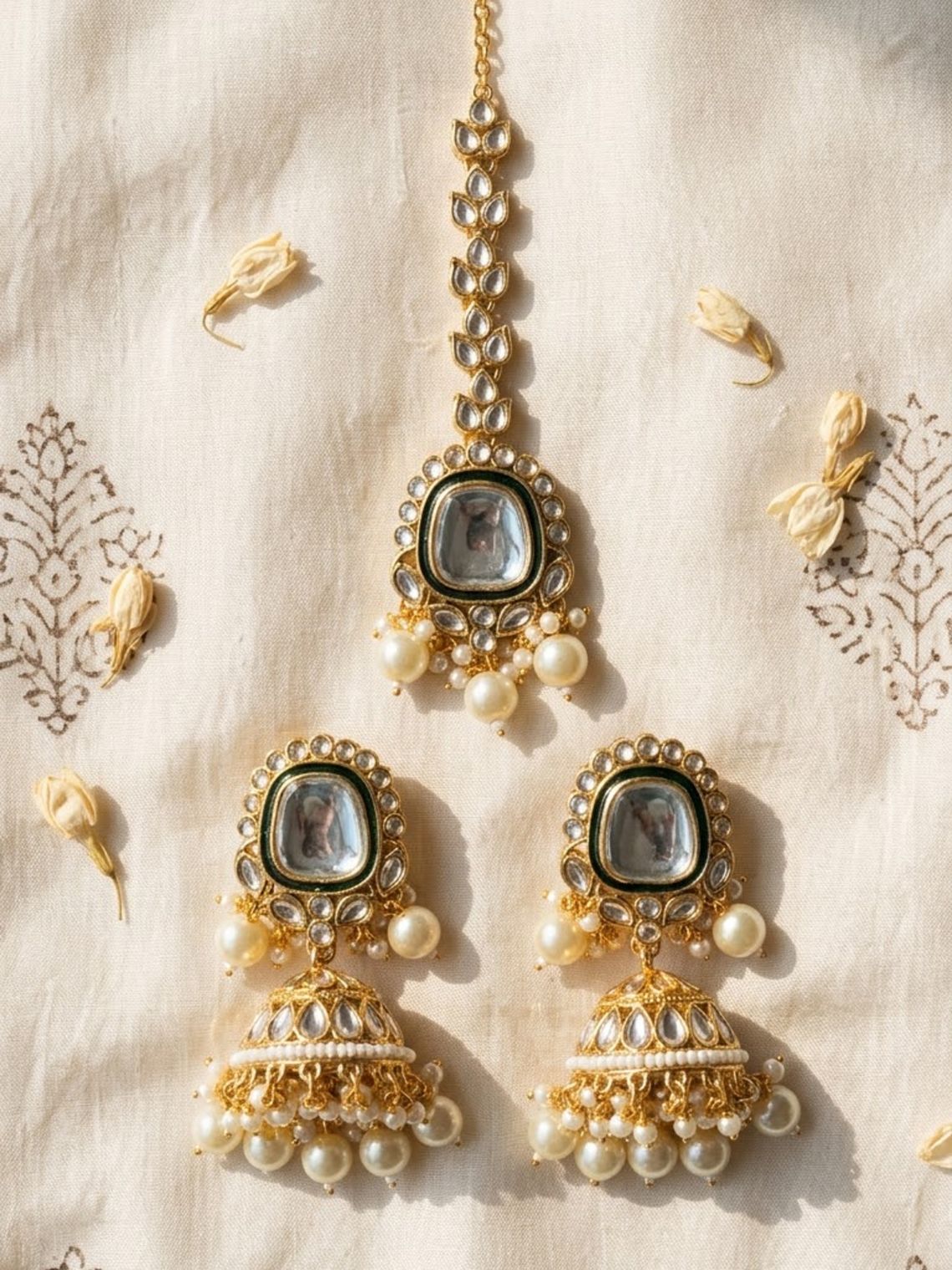 Mrinal Kundan Mangtikka and Pearl Jhumki set - Chowkhat Lifestyle