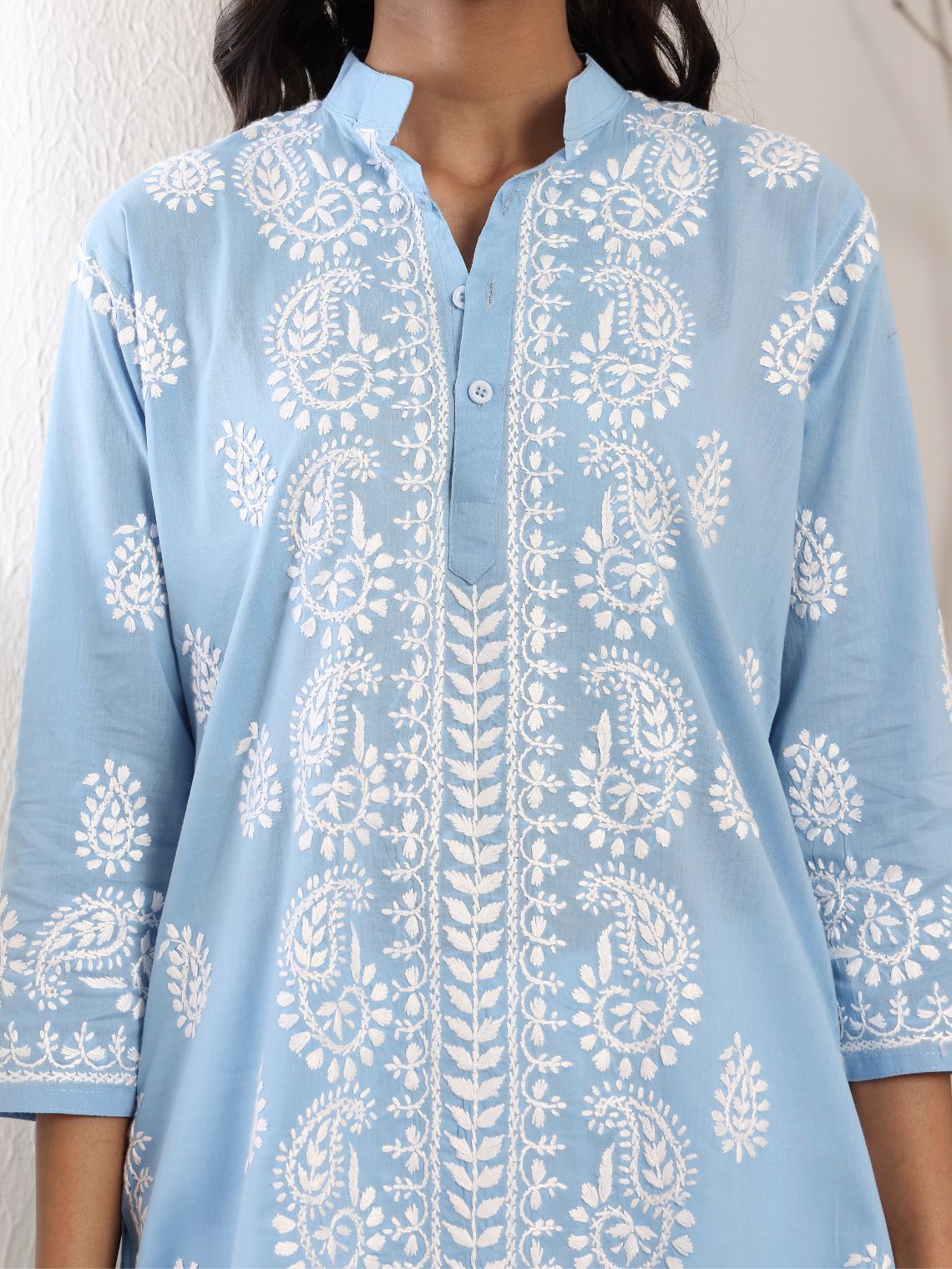 Anvi Cotton Short Straight Chikankari Kurti - Chowkhat Lifestyle