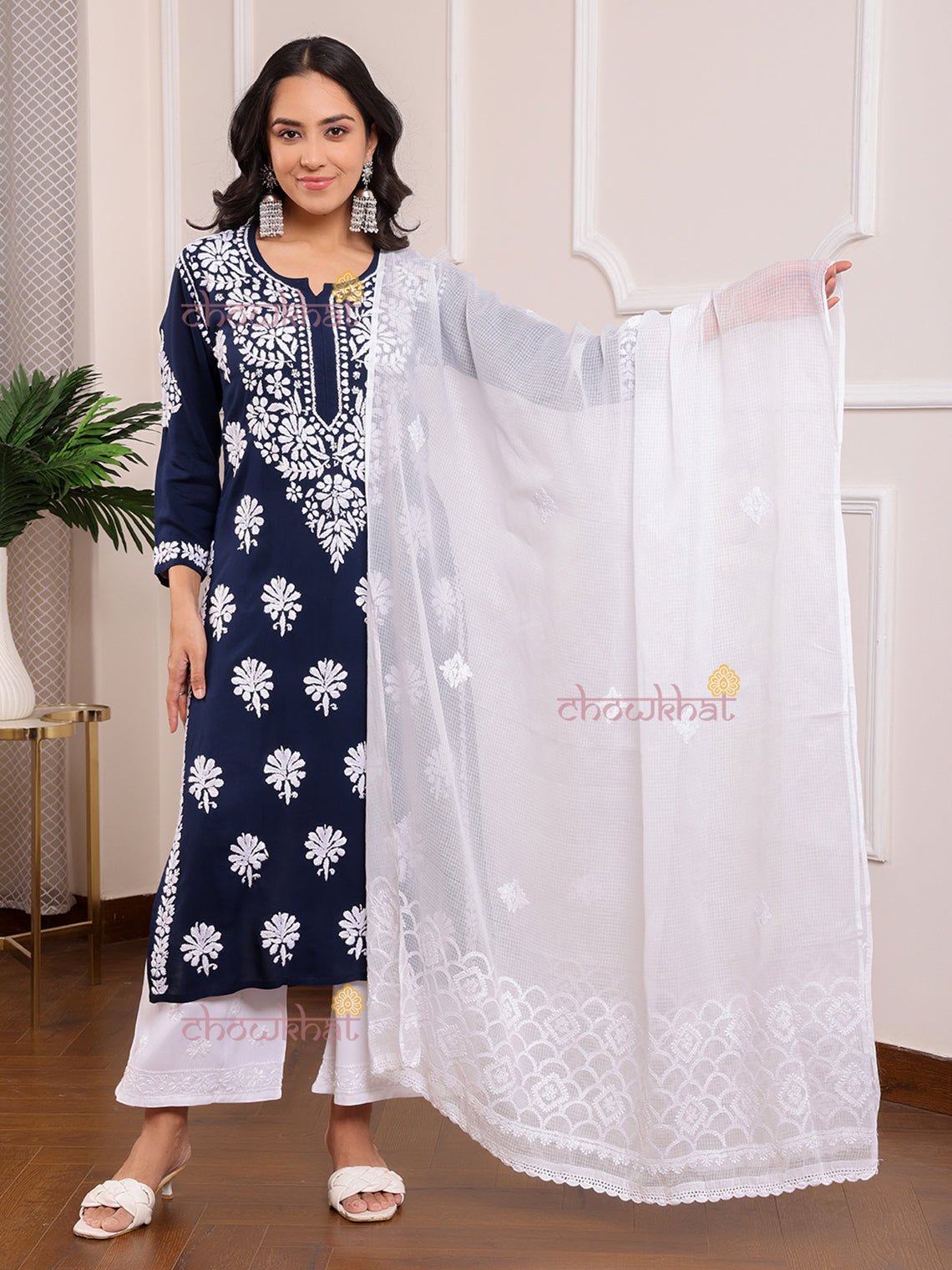 Heena Kota Doria Chikankari Dupatta - Chowkhat Lifestyle