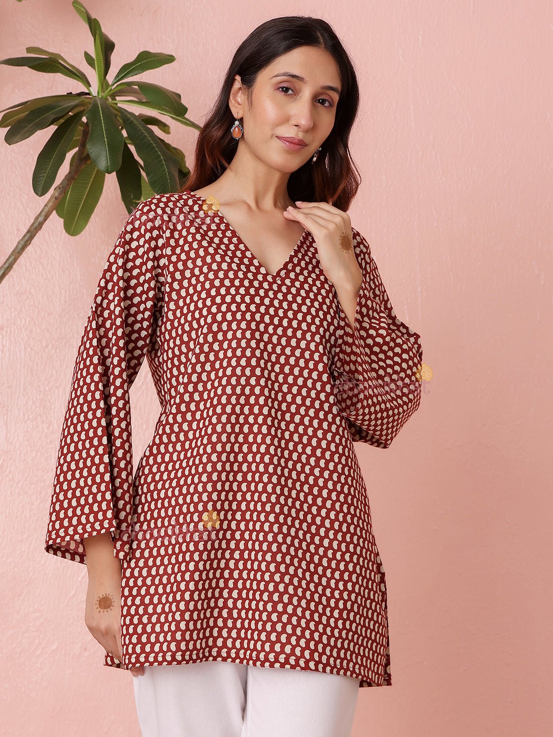 Ambar Short Hand Printed Cotton Kurti - Chowkhat Lifestyle