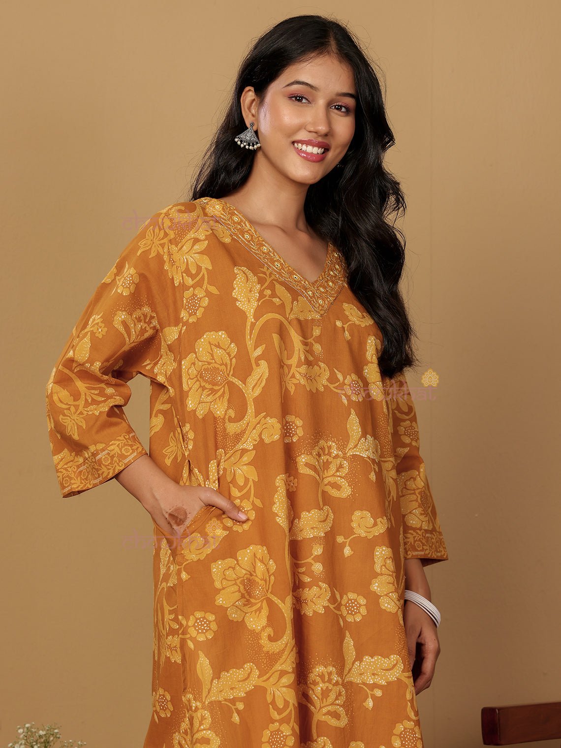 Apsara Hand Printed Cotton Kurti With Handwork - Chowkhat Lifestyle