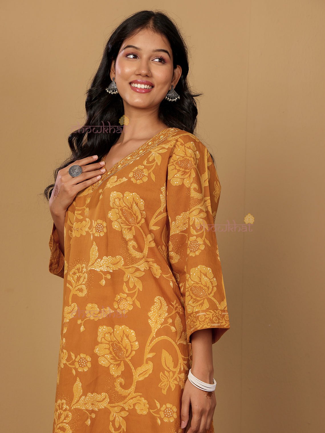 Apsara Hand Printed Cotton Kurti With Handwork - Chowkhat Lifestyle