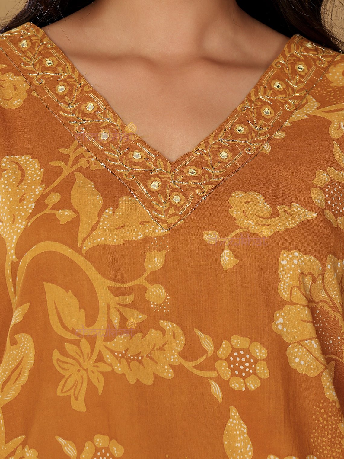 Apsara Hand Printed Cotton Kurti With Handwork - Chowkhat Lifestyle