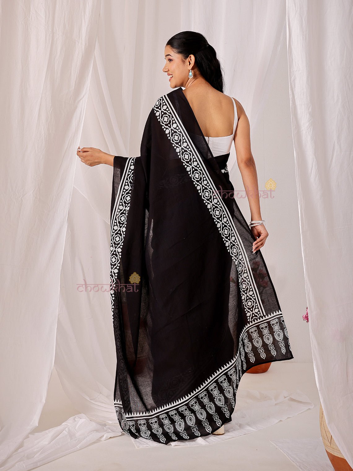 Koyal Pre - Draped Hand Printed Mul Cotton Saree - Chowkhat Lifestyle