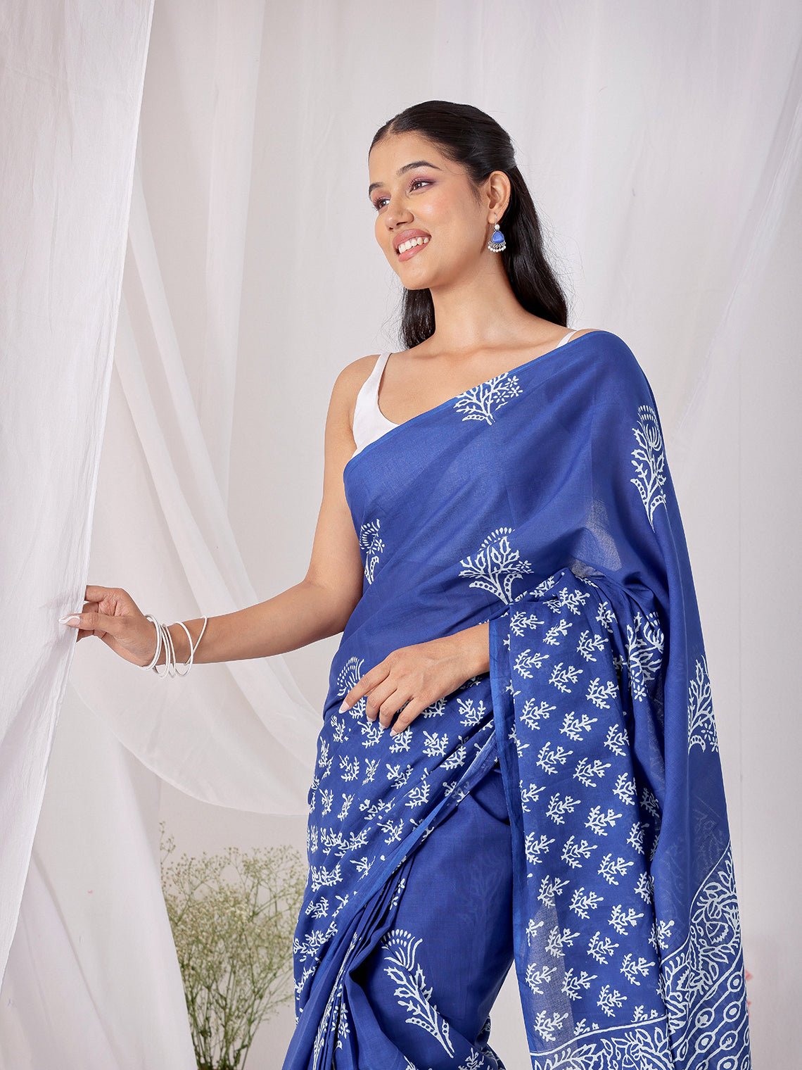 Neel Pre - Draped Hand Printed Mul Cotton Saree - Chowkhat Lifestyle