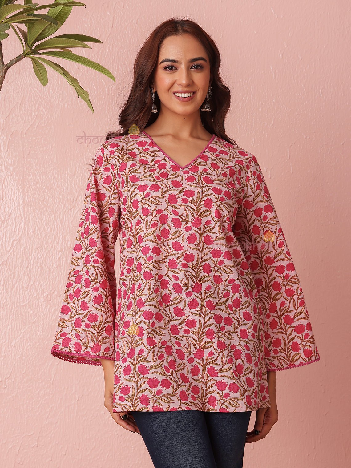 Aditi Short Cotton Kurti With Lace Detailing - Chowkhat Lifestyle