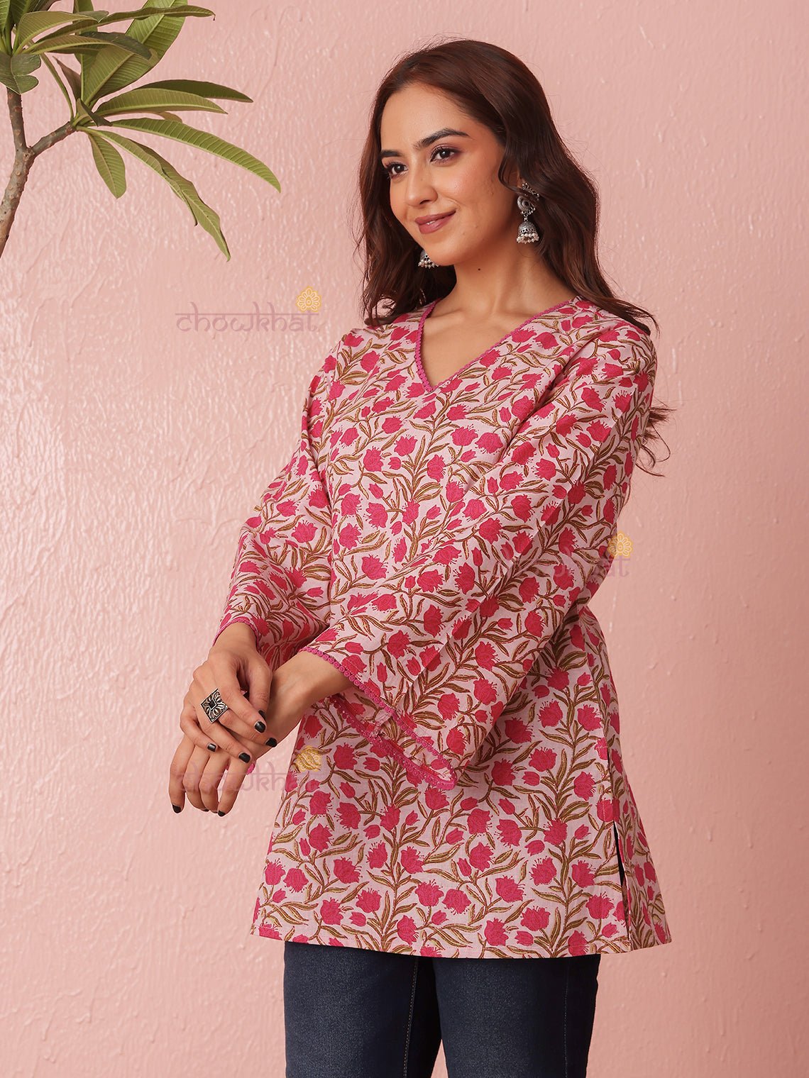 Aditi Short Cotton Kurti With Lace Detailing - Chowkhat Lifestyle