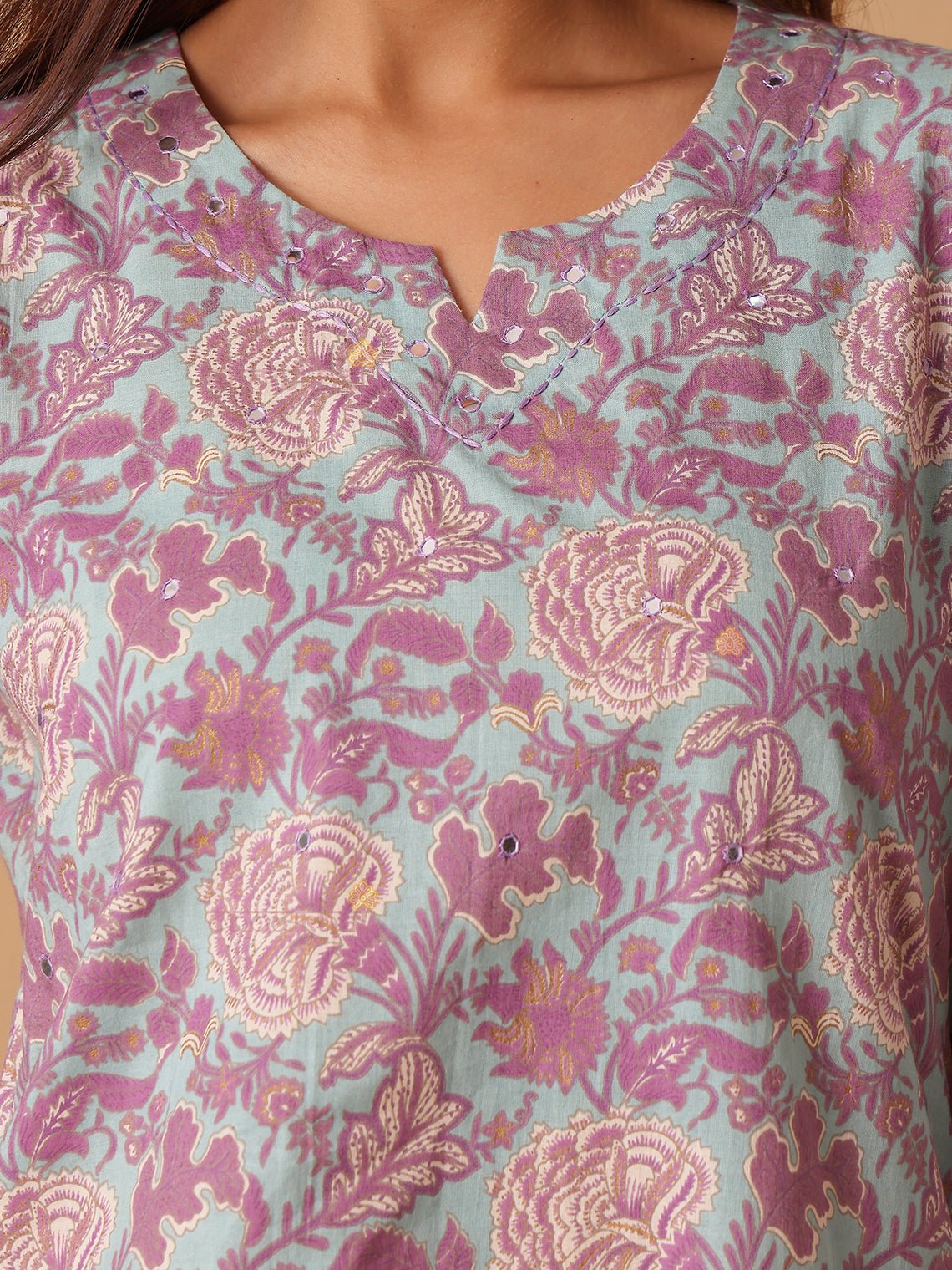 Dhriti Hand Printed Cotton Kurti With Handwork - Chowkhat Lifestyle