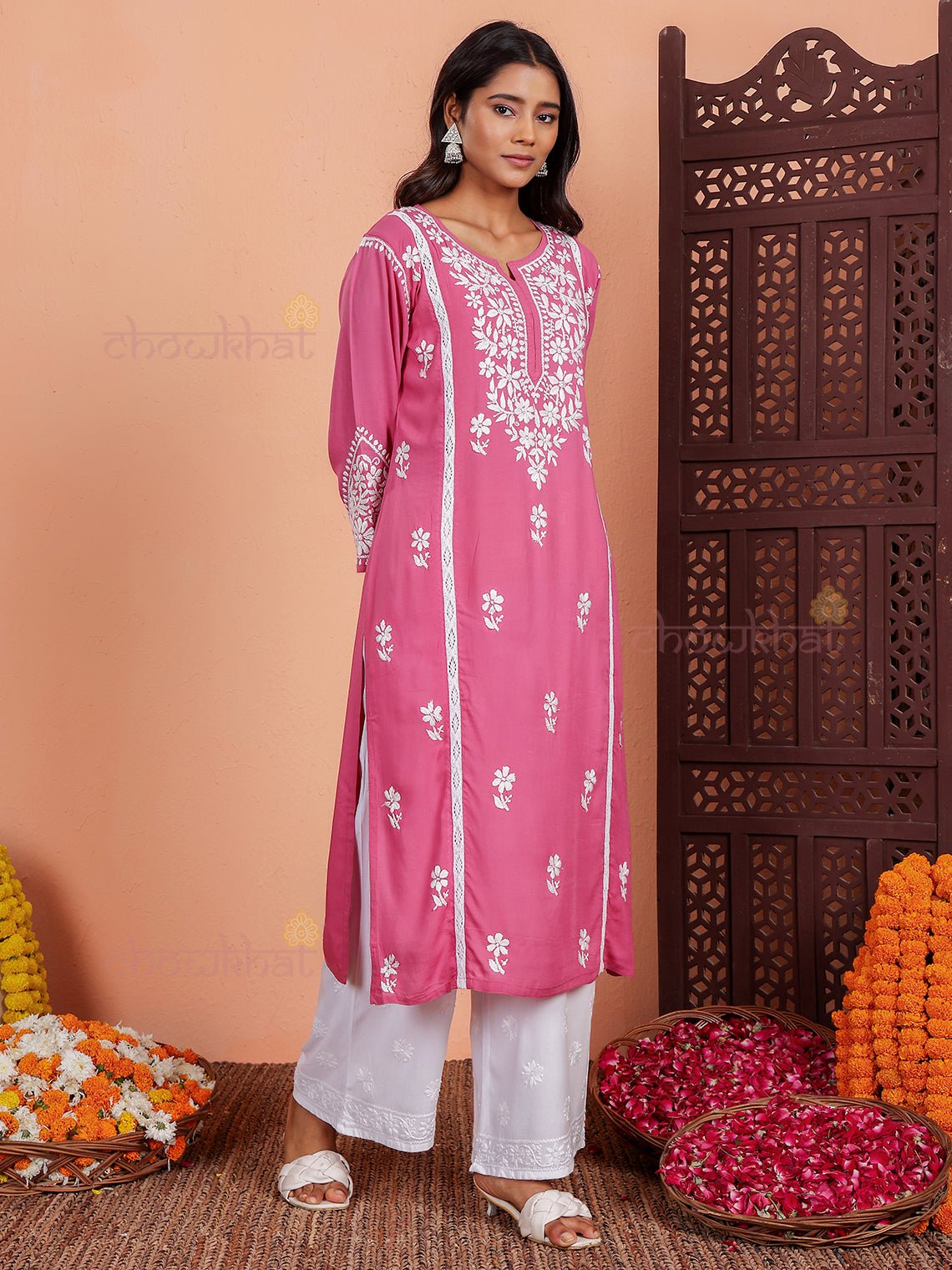 Janya Premium Modal Chikankari Kurti with Lace Detailing - Chowkhat Lifestyle