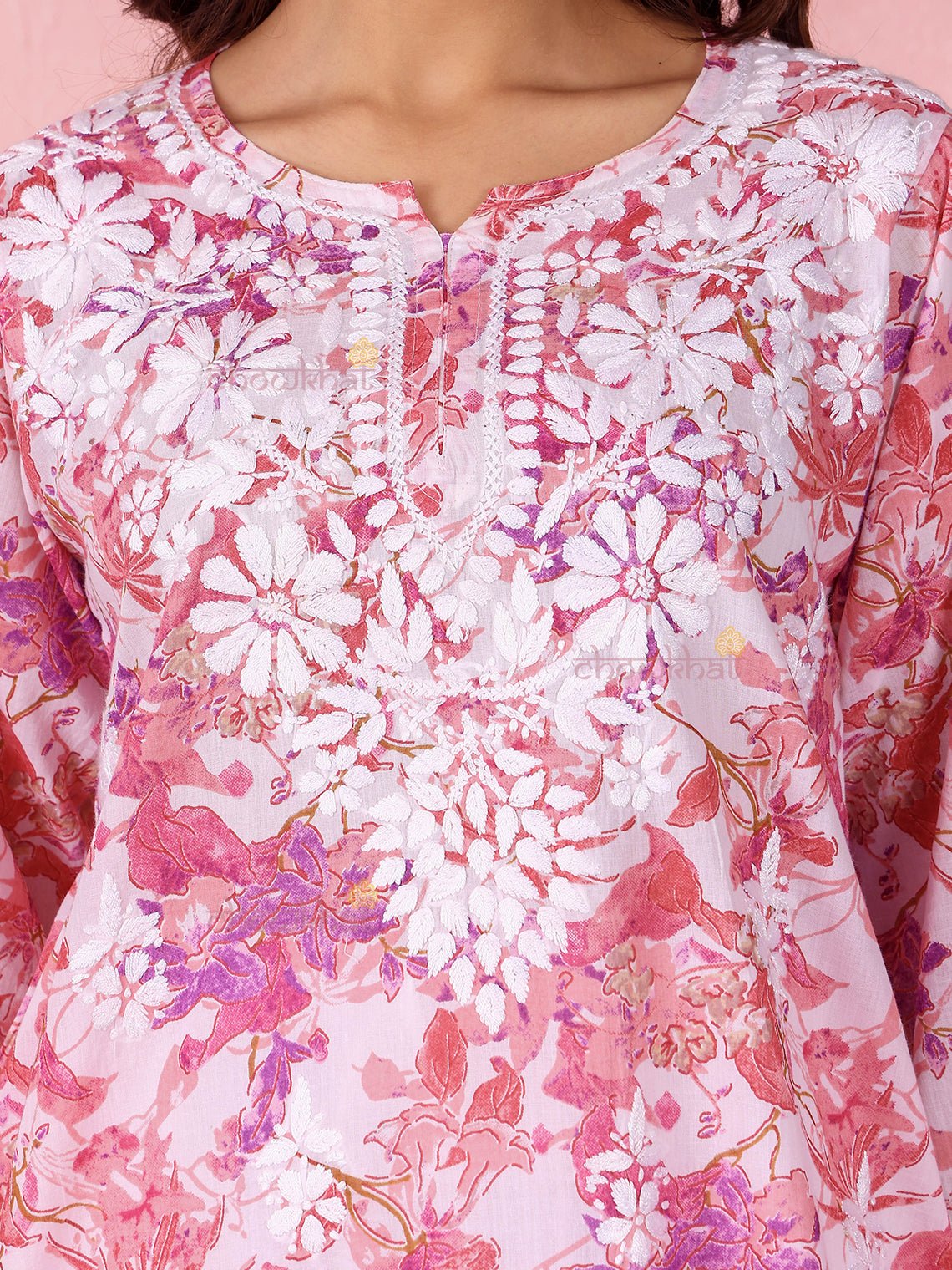 Sara Mul Cotton Straight Short Chikankari Kurti - Chowkhat Lifestyle