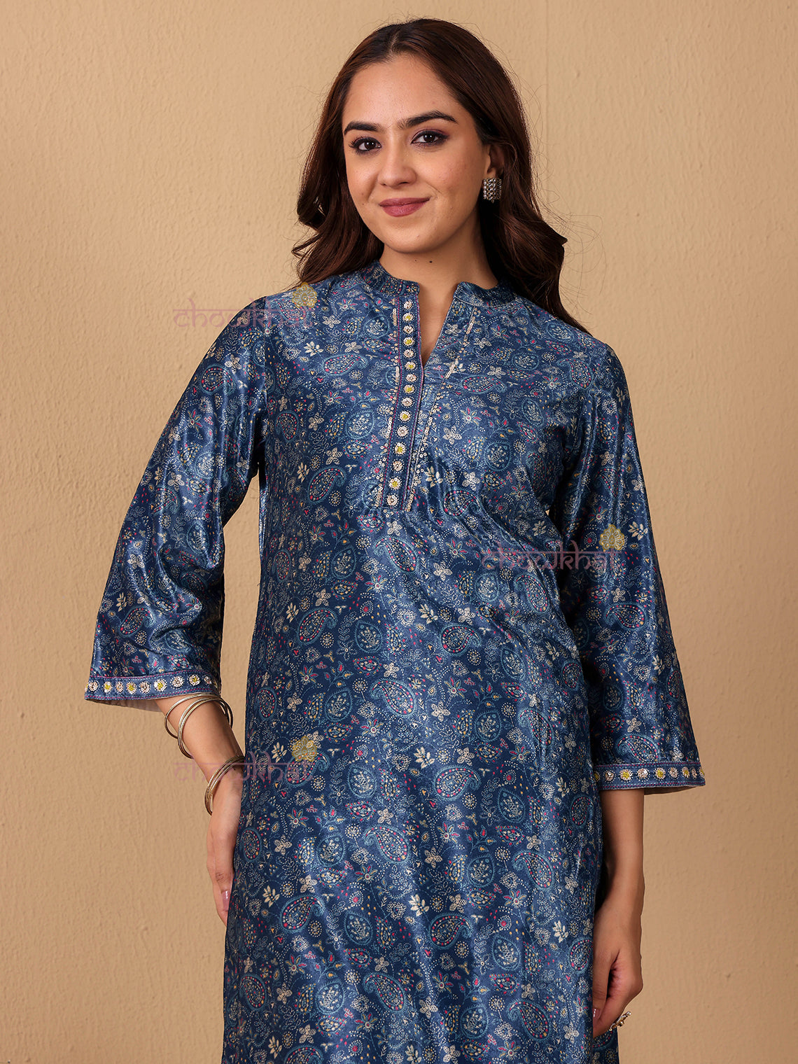 Aish Velvet Handwork Kurta & Pants Set
