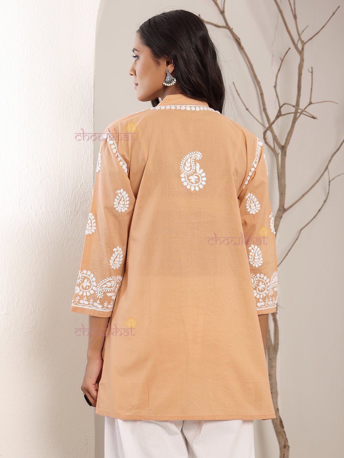 Anvi Cotton Short Straight Chikankari Kurti - Chowkhat Lifestyle