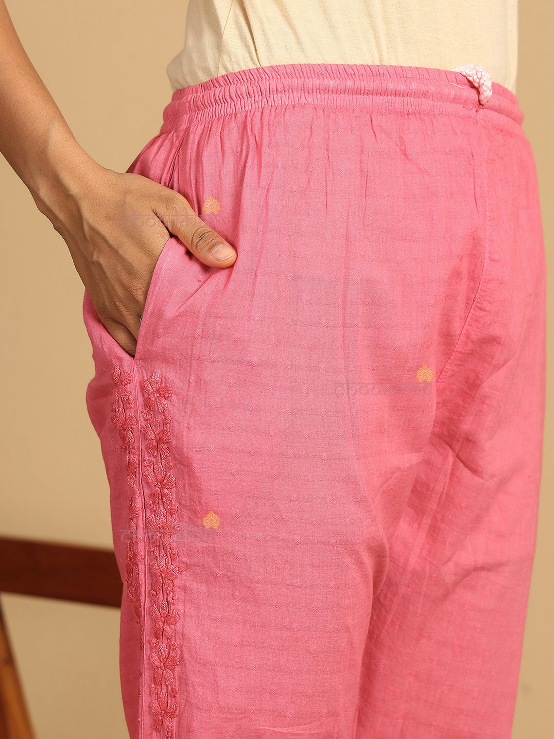 Arika Mul Cotton Hand Embroidered Chikankari Kurti & Palazzo Set - Chowkhat Lifestyle