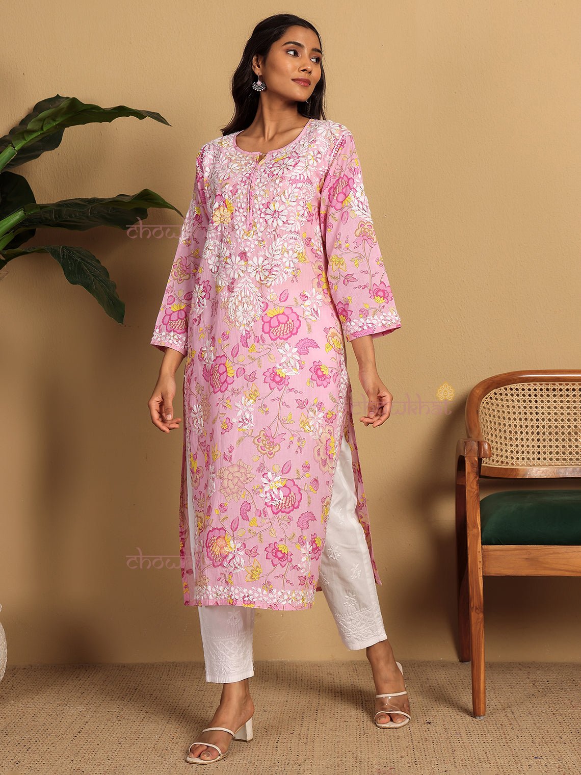 Jiya Mul Cotton Straight Chikankari Long Kurti - Chowkhat Lifestyle