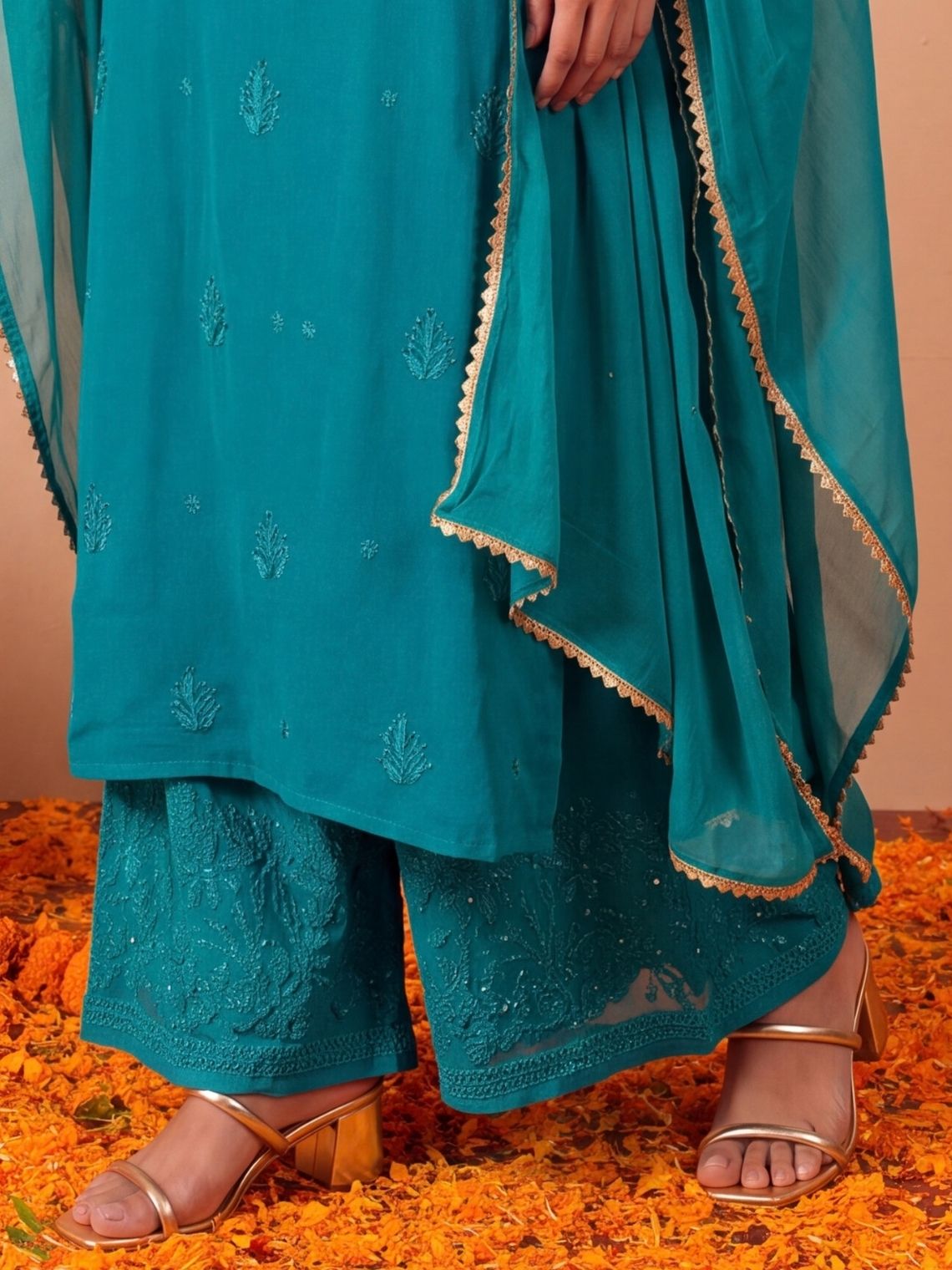 Viha Georgette Strap 3 Piece Suit Set with Mukaish Work - Chowkhat Lifestyle