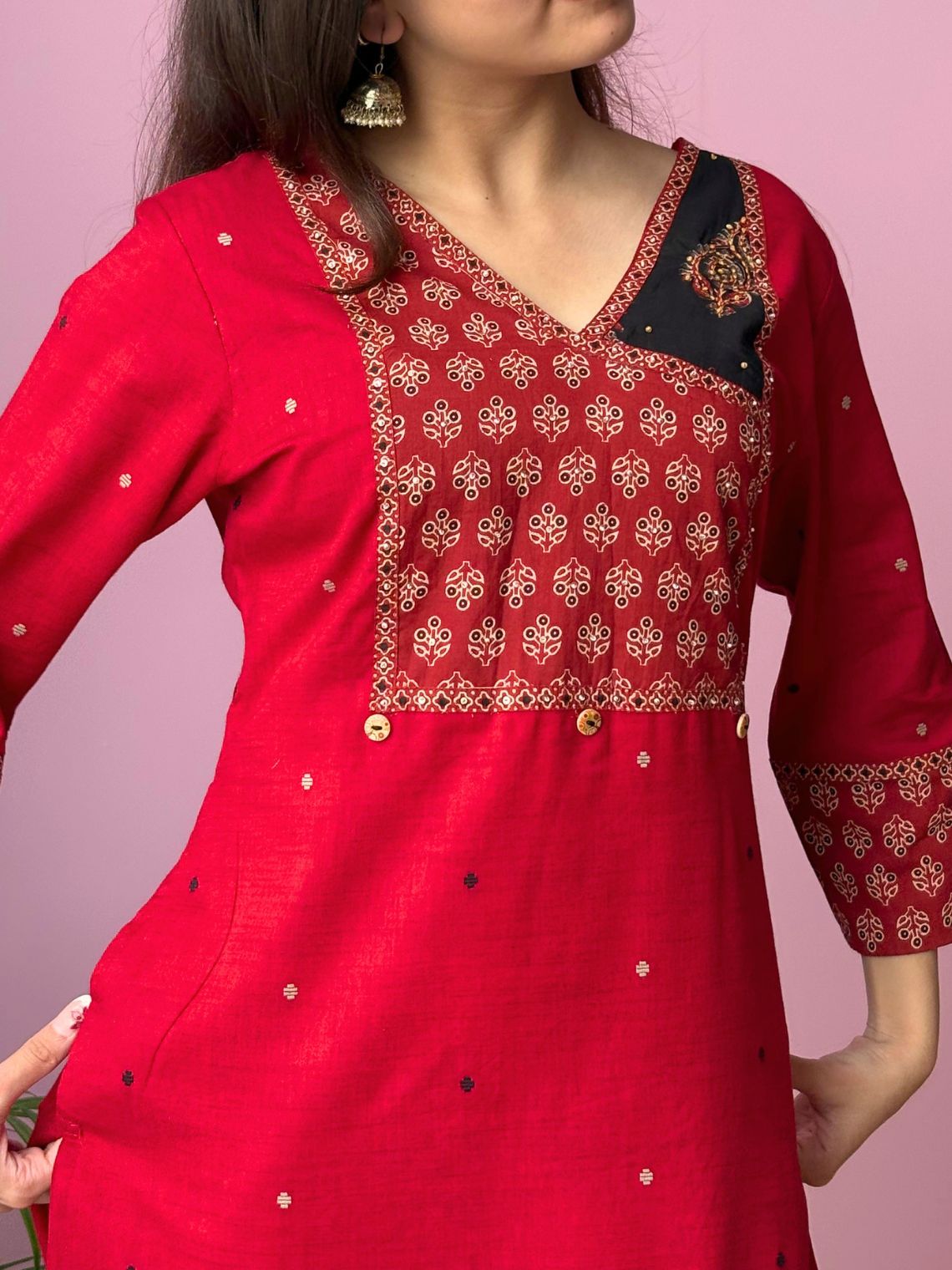 Saanjh Handloom Slub Cotton Straight Kurti with Handwork - Chowkhat Lifestyle