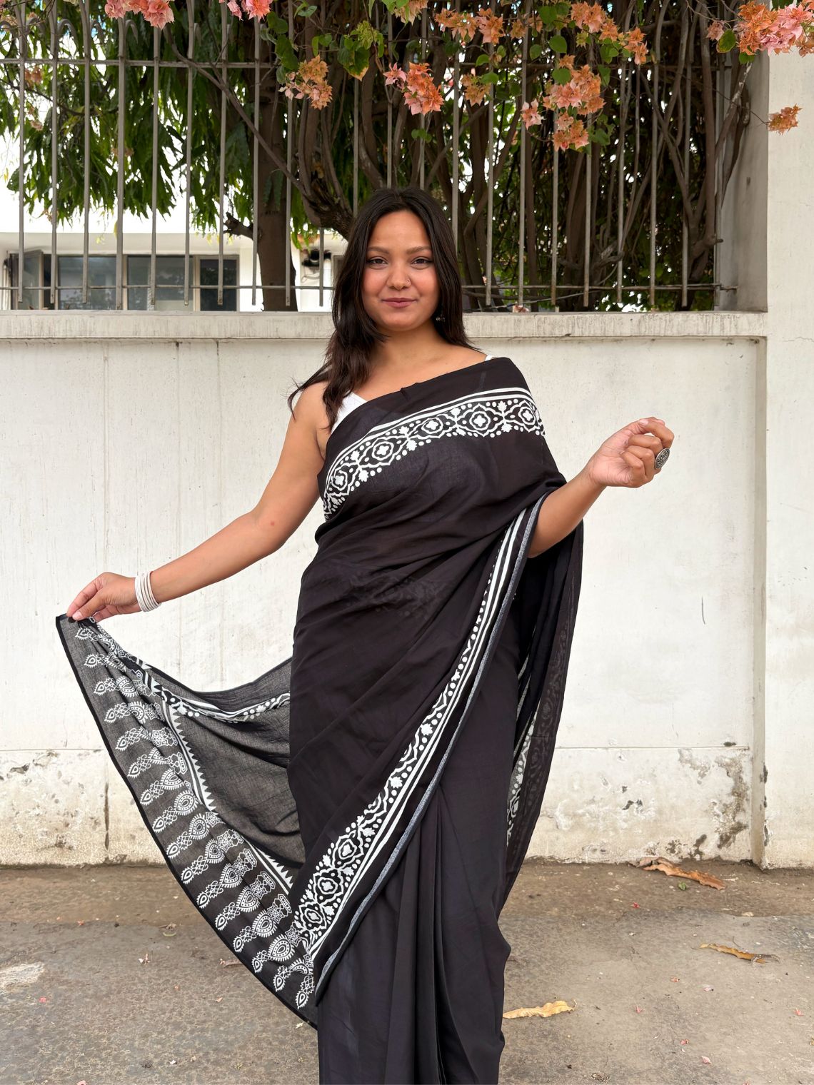 Koyal Pre- Draped Hand Printed Mul Cotton Saree