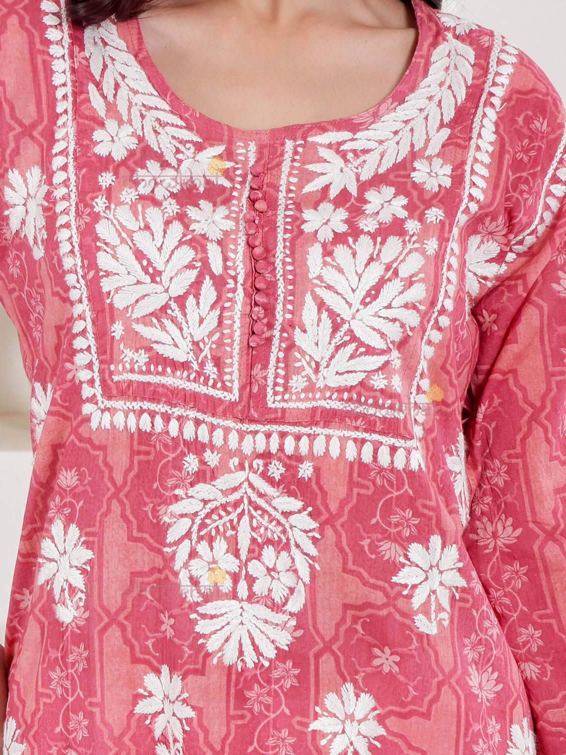 Hiba Mul Cotton Chikankari Kurti - Chowkhat Lifestyle