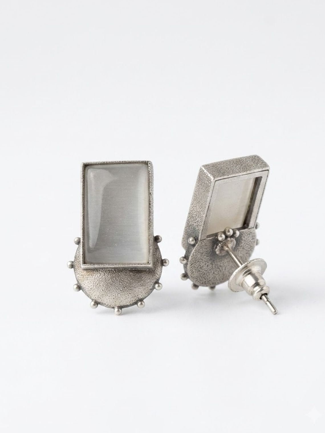 Tarang Oxidised Stud Earrings - Chowkhat Lifestyle