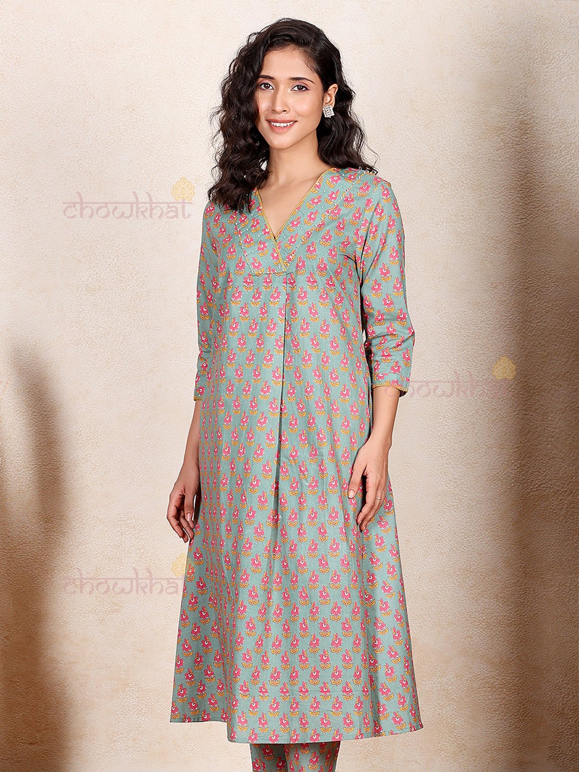 Laya Aline hand Printed Kurti & Pants Set with Handwork - Chowkhat Lifestyle