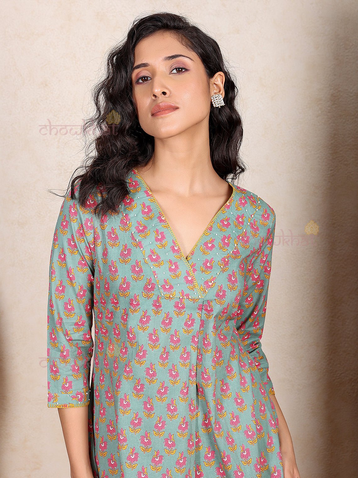 Laya Aline hand Printed Kurti & Pants Set with Handwork - Chowkhat Lifestyle