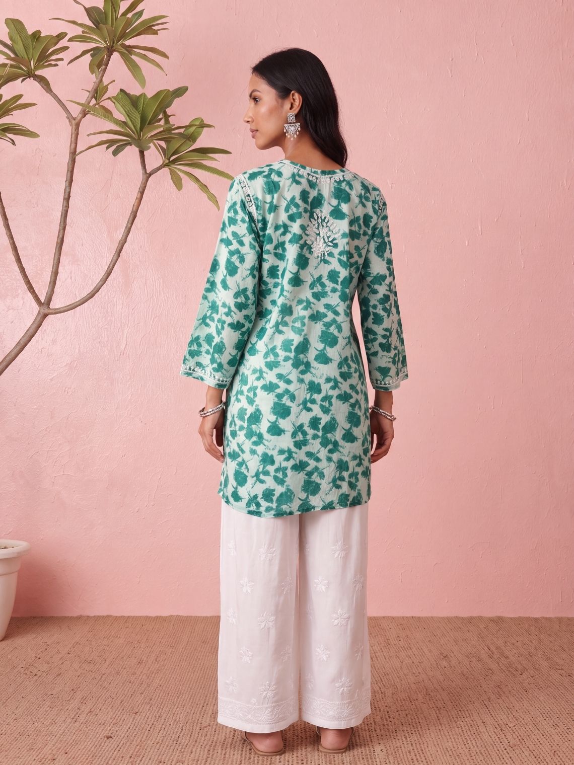 Diya Mul Cotton Short Handprinted Chikankari Kurti - Chowkhat Lifestyle