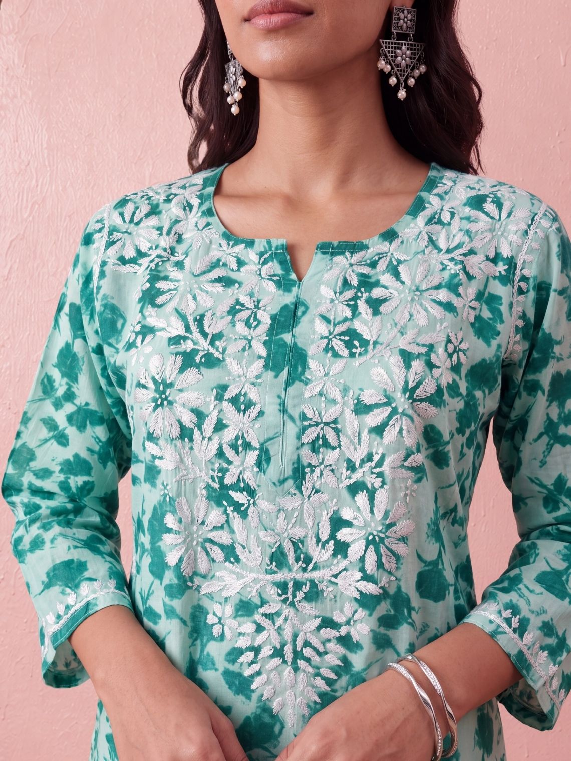 Diya Mul Cotton Short Handprinted Chikankari Kurti - Chowkhat Lifestyle
