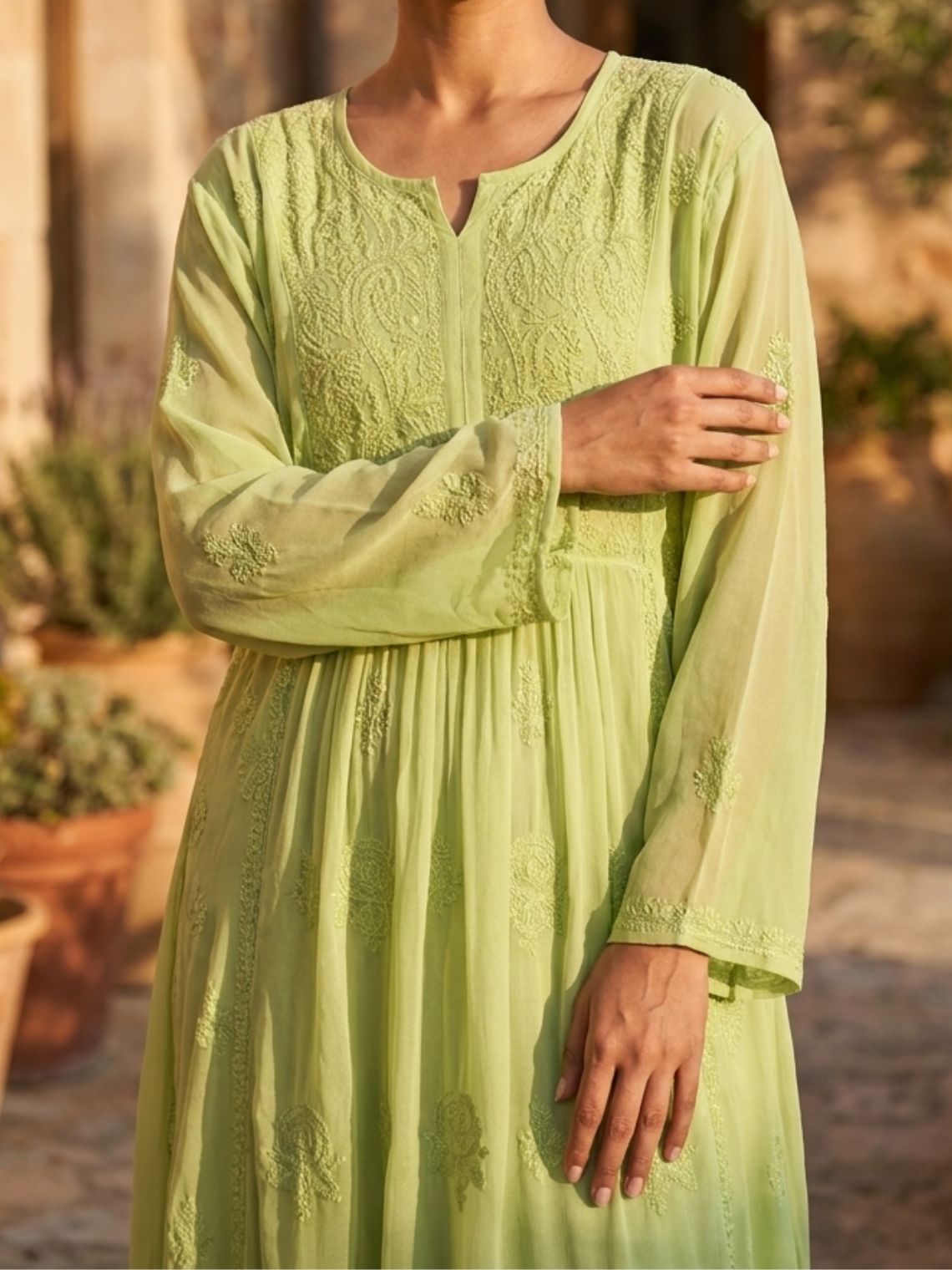 Zaavi Viscose Georgette Semi-Stitched Chikankari Kurti with Cutdana Work