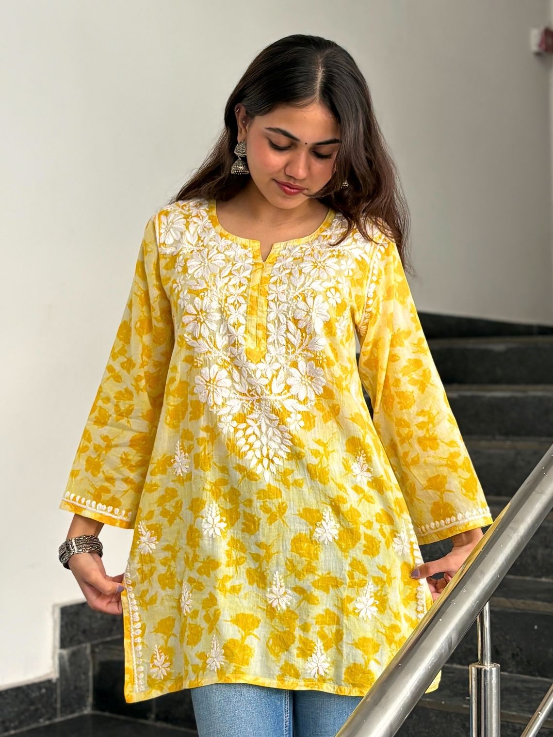 Diya Mul Cotton Short Handprinted Chikankari Kurti - Chowkhat Lifestyle