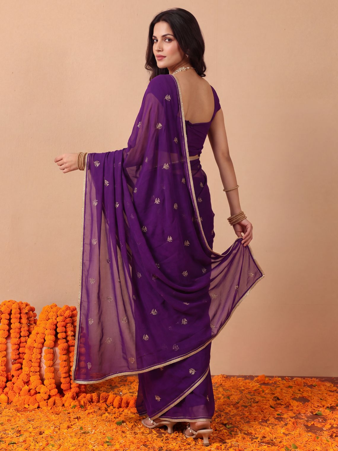 Shagun Hand Embroidered Kasab Work Chiffon Saree with Blouse Piece - Chowkhat Lifestyle
