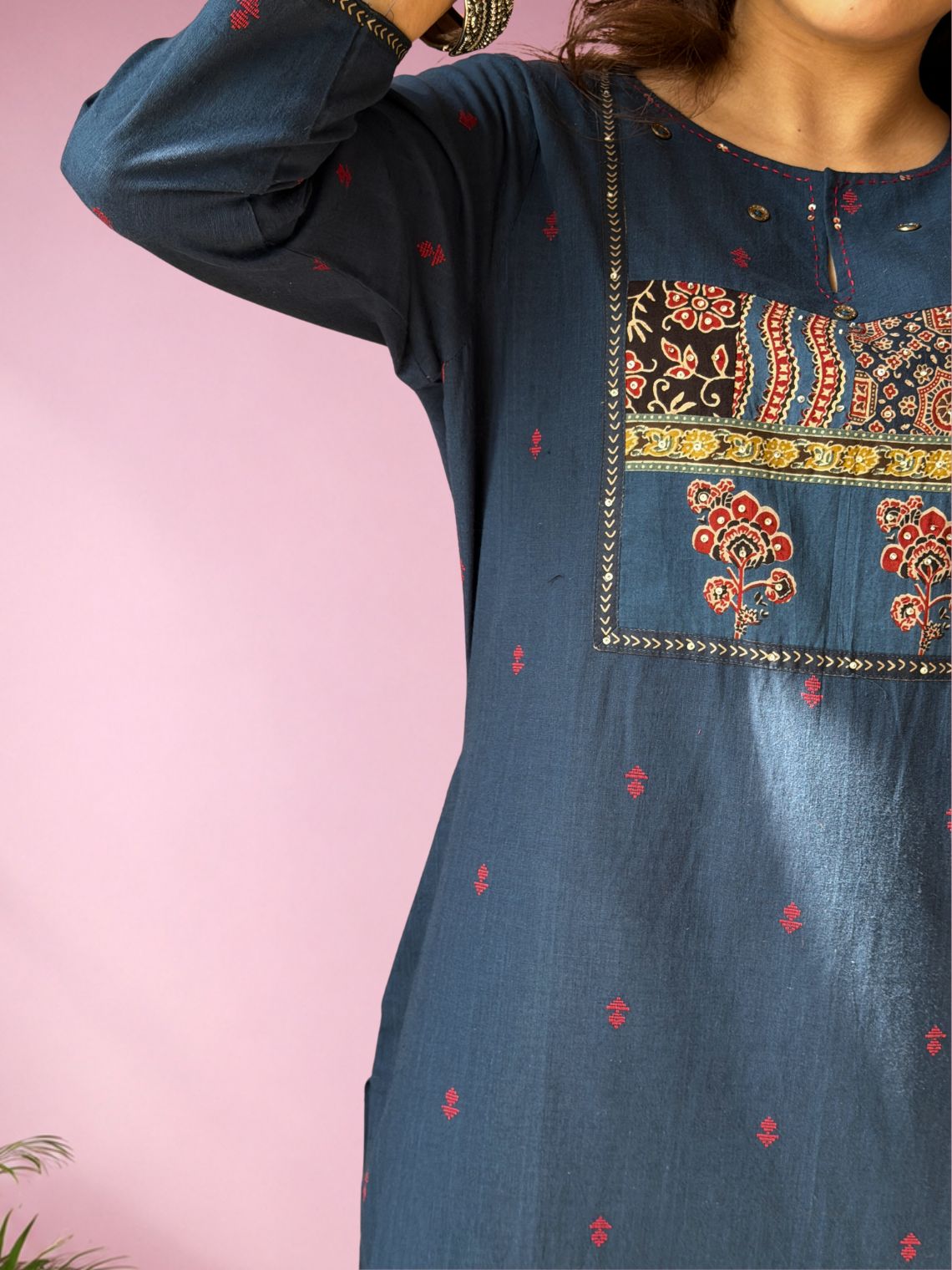 Saanjh Handloom Cotton Straight Kurti with Handwork - Chowkhat Lifestyle
