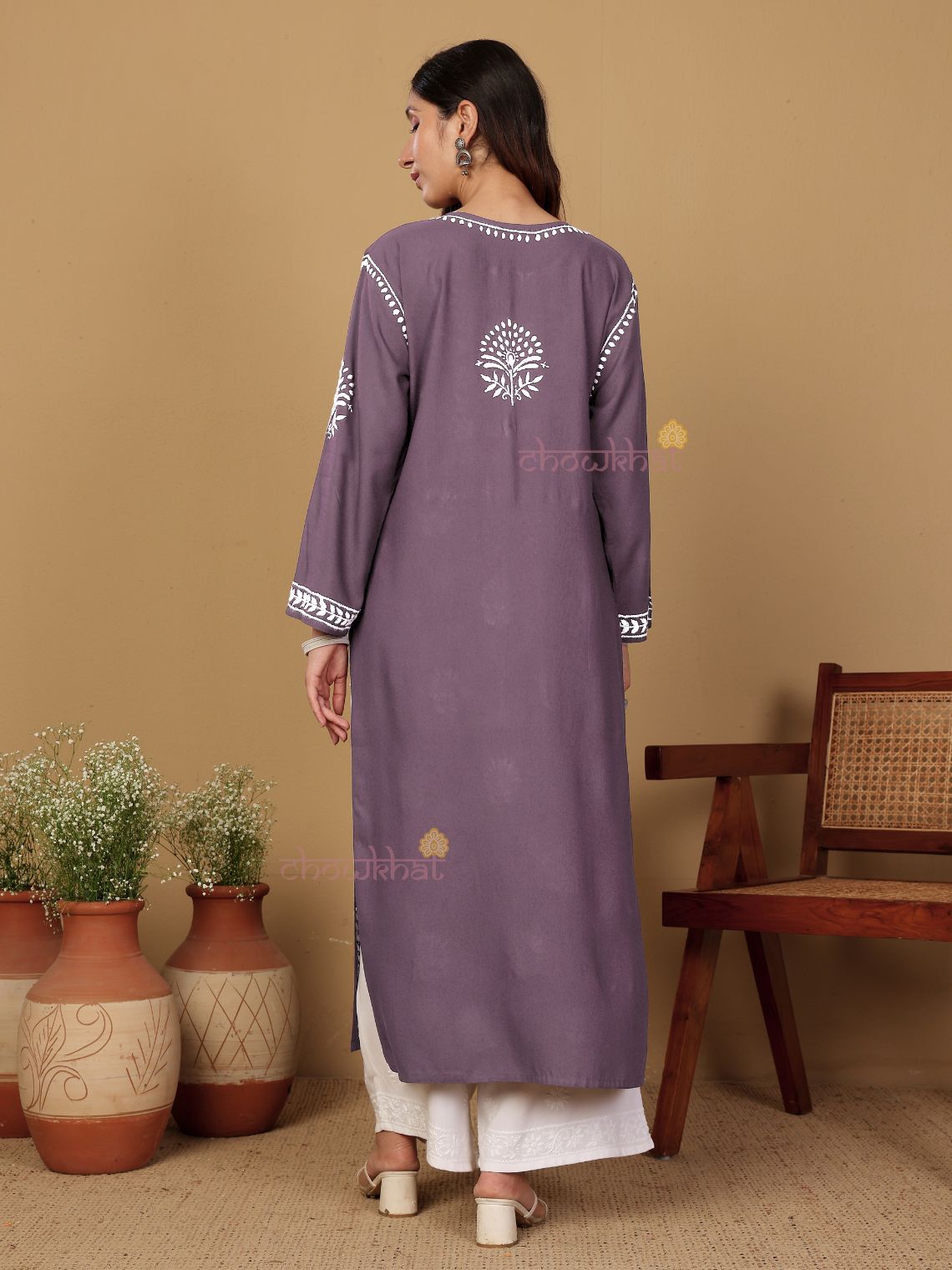 Aaniya Rayon Straight Long Chikankari Kurti
