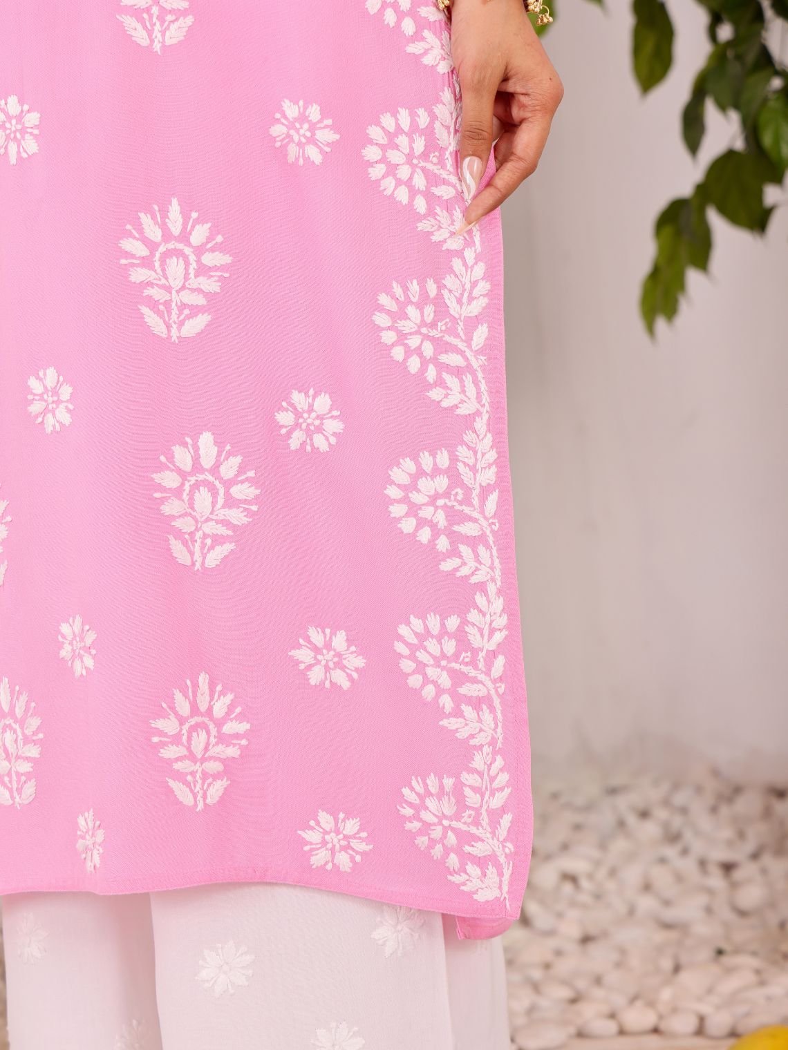 Navya Rayon Straight Chikankari Kurti with Lace Detailing - Chowkhat Lifestyle