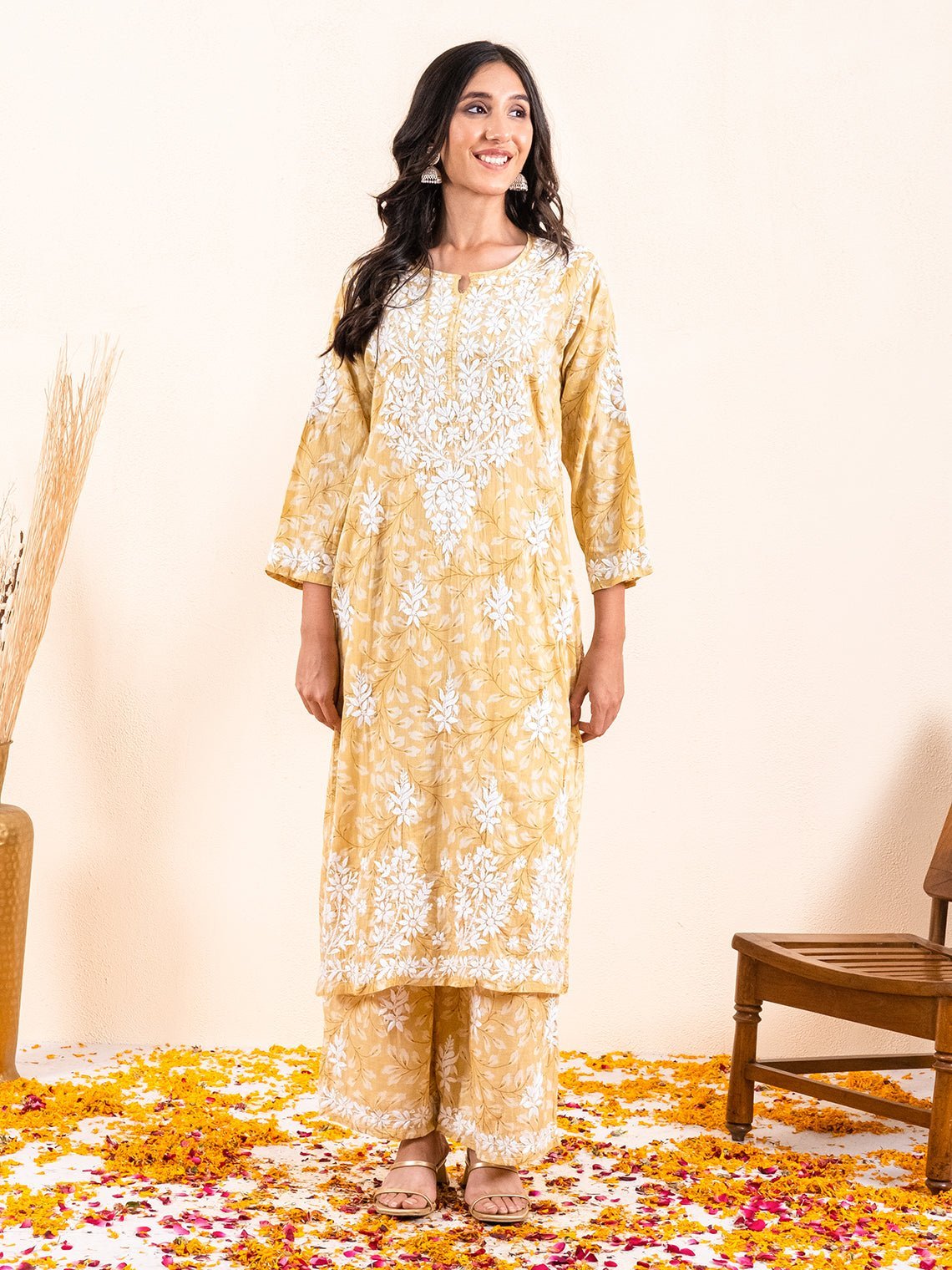 Gulnar Mul Cotton Chikankari Kurti & Palazzo Set - Chowkhat Lifestyle