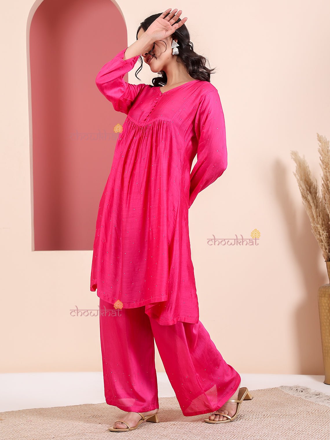 Fadia Muslin Set with Mukaish Work - Chowkhat Lifestyle