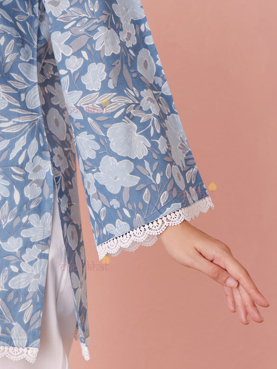 Shriya Short Hand Printed Cotton Kurti With Lace Detailing - Chowkhat Lifestyle