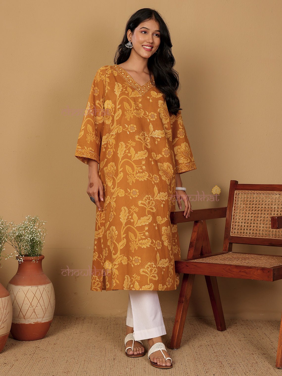Apsara Hand Printed Cotton Kurti With Handwork - Chowkhat Lifestyle