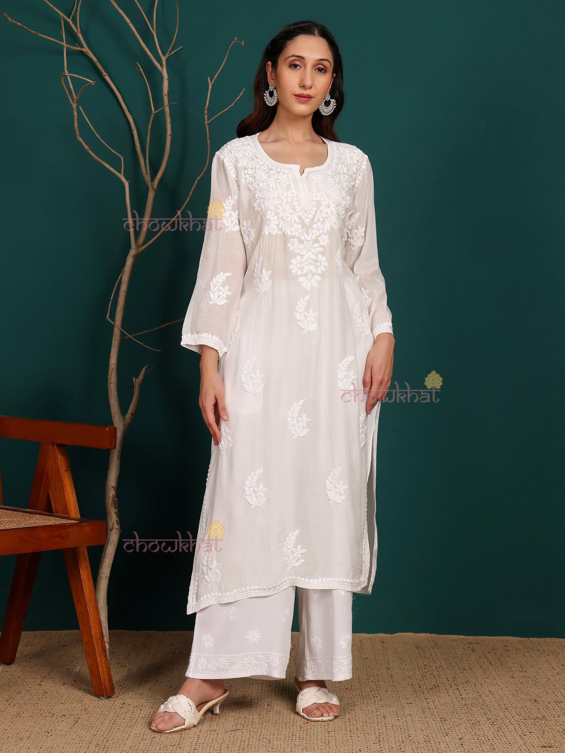 Saanvi Muslin Hand Embroidered Chikankari Kurti - Chowkhat Lifestyle