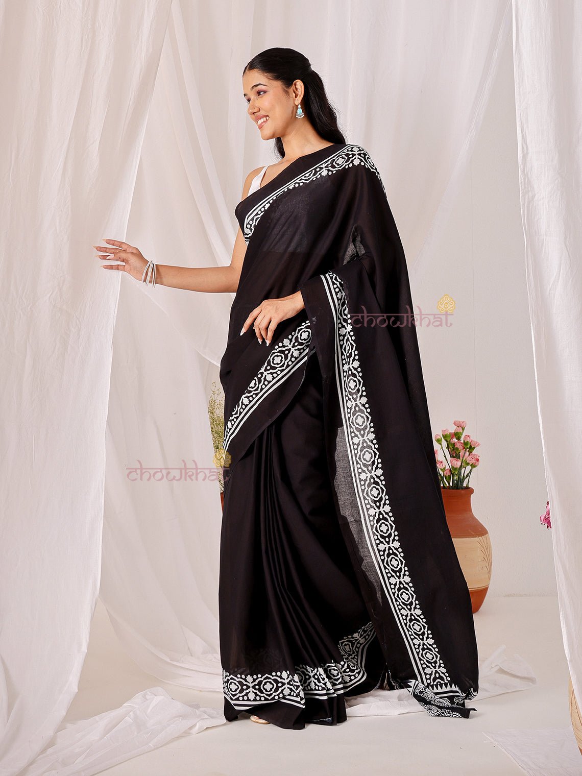 Koyal Pre - Draped Hand Printed Mul Cotton Saree - Chowkhat Lifestyle