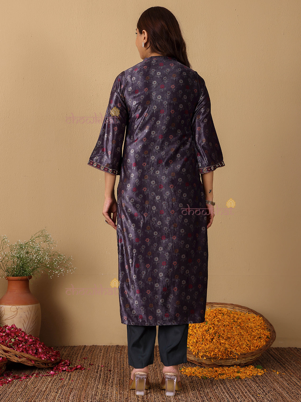 Aish Velvet Handwork Kurta & Pants Set