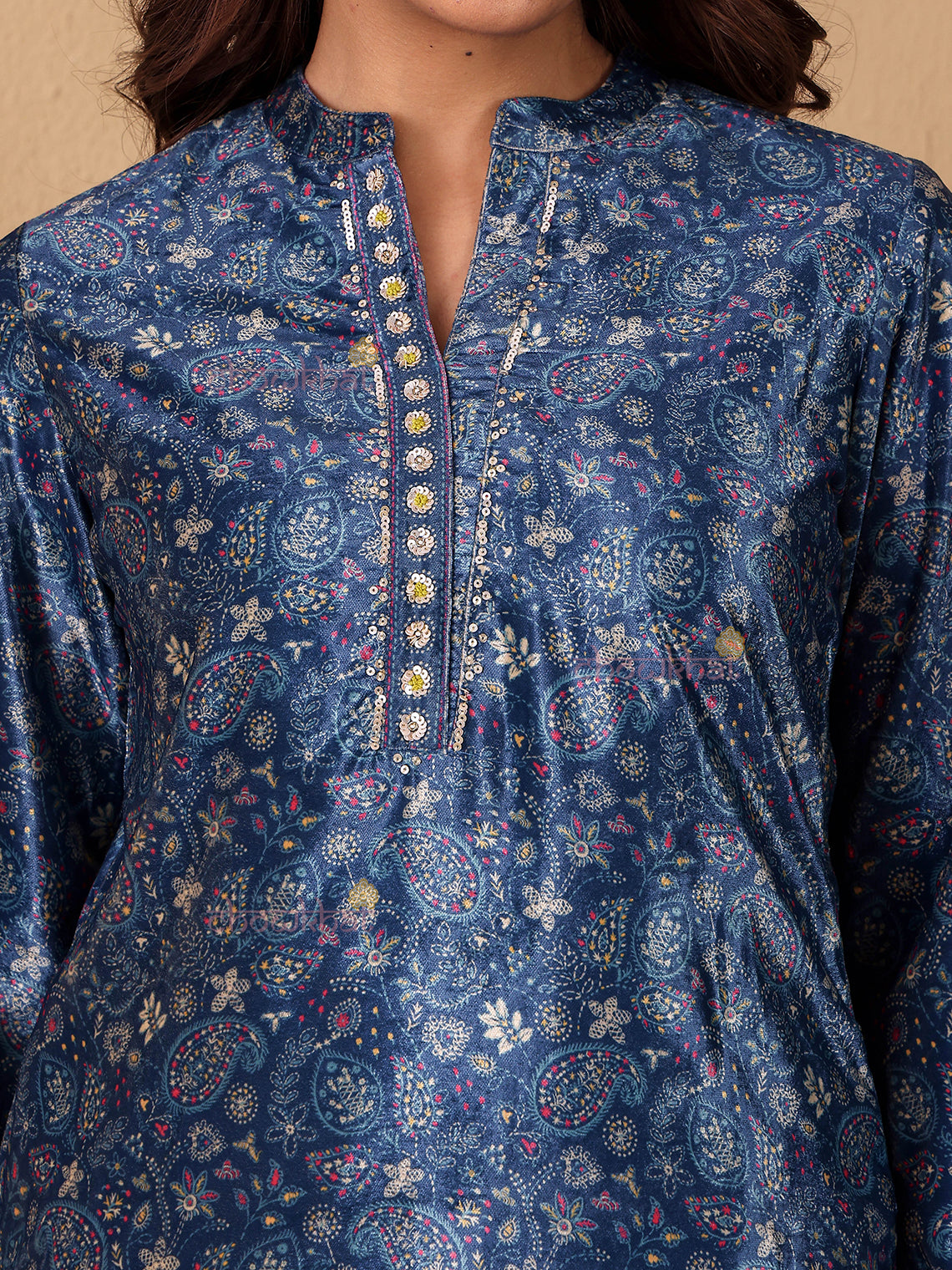 Aish Velvet Handwork Kurta & Pants Set