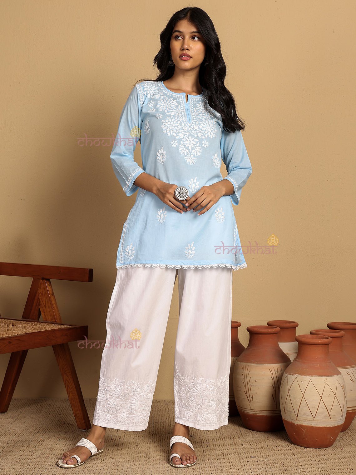 Dania Mul Cotton Short Straight Chikankari Kurti - Chowkhat Lifestyle