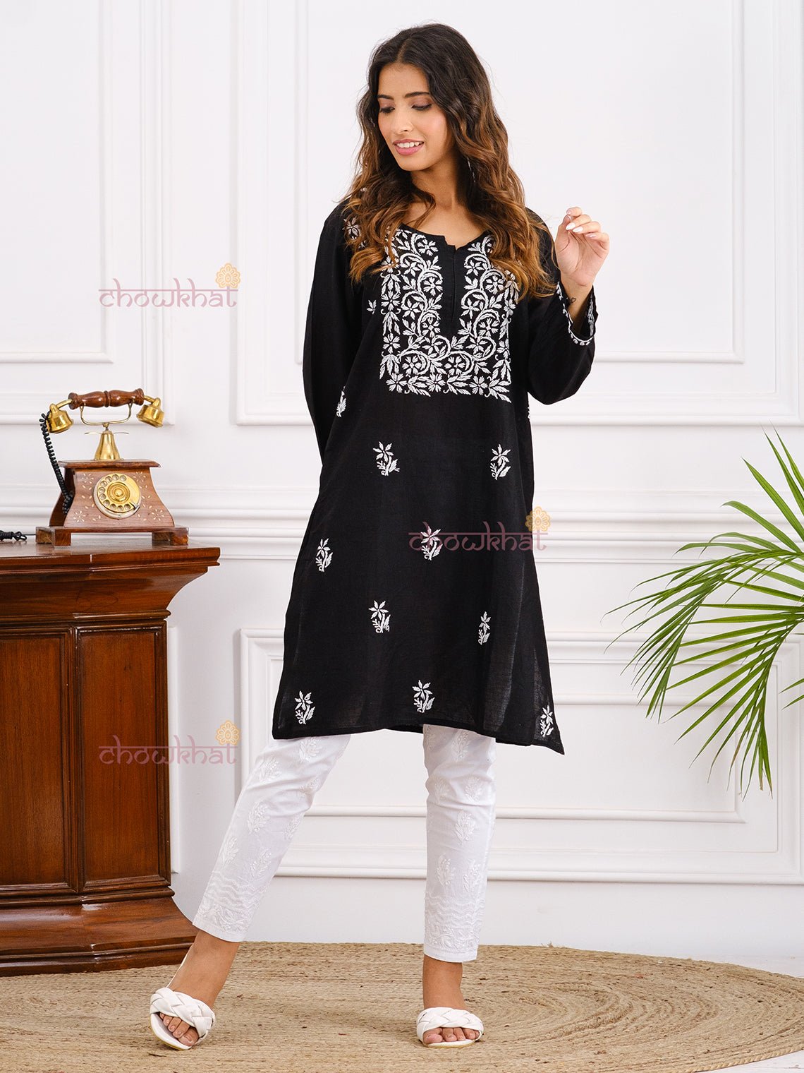 Eva Cotton Chikankari Kurti - Chowkhat Handicraft